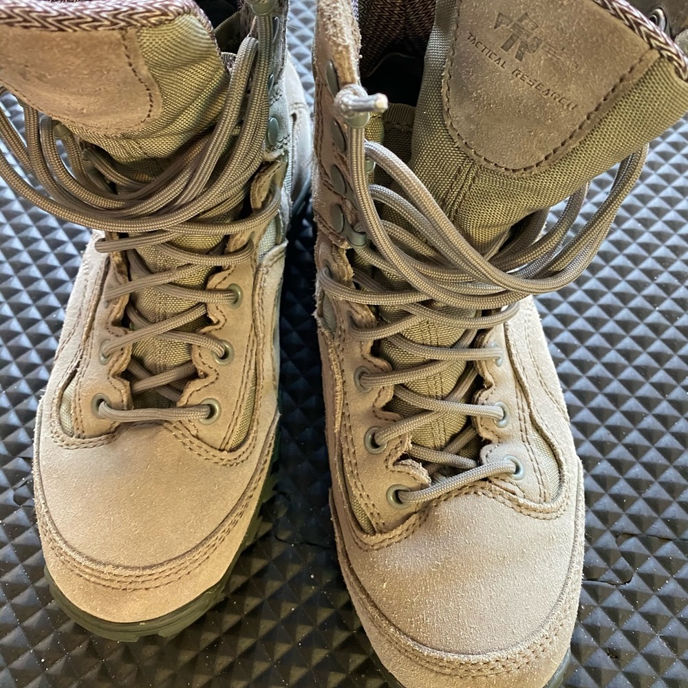 Tactical Research Military Sage Boots size 6.5 Men